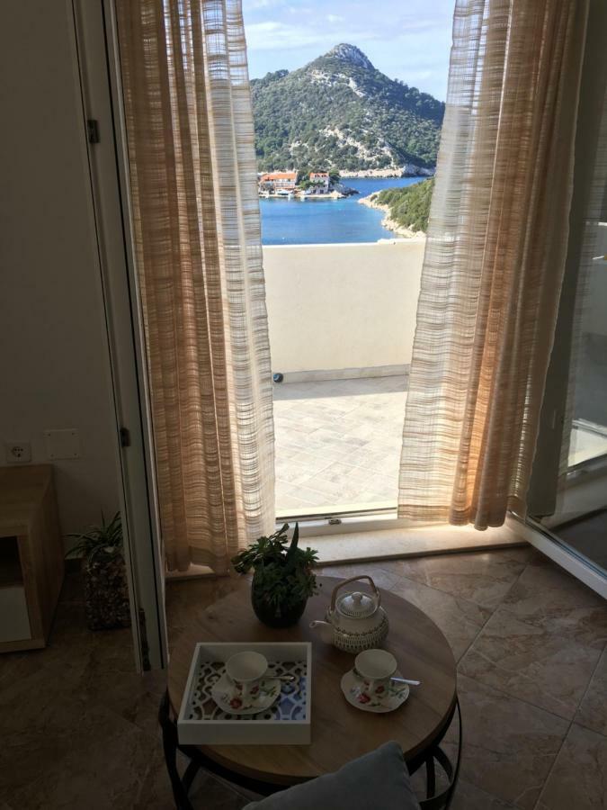 Apartments Kurelja Lastovo Eksteriør billede