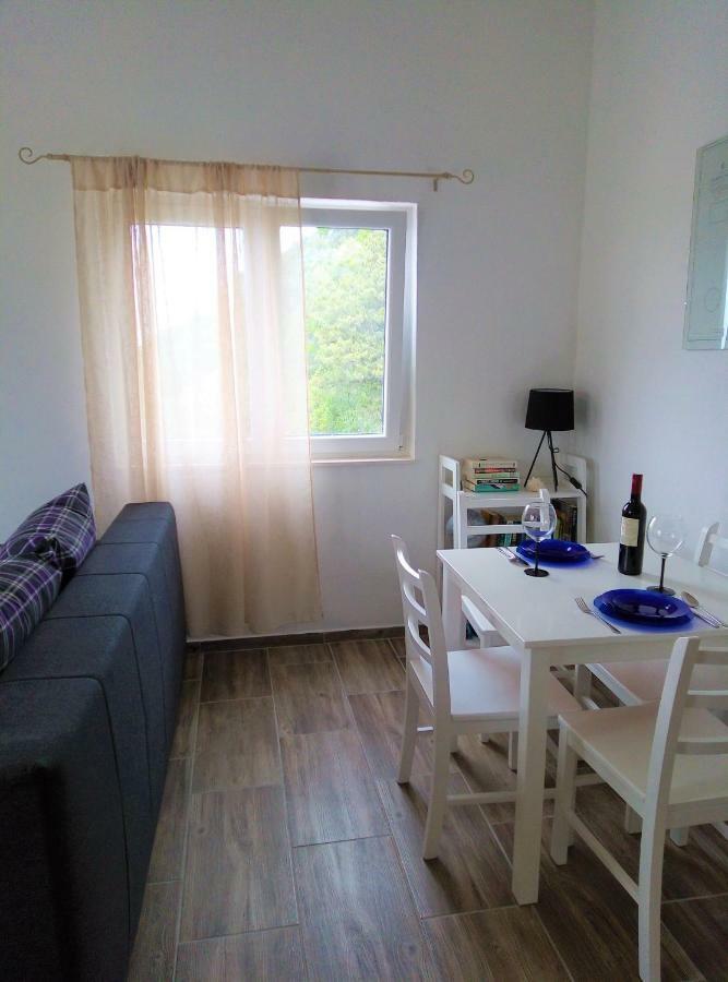 Apartments Kurelja Lastovo Eksteriør billede