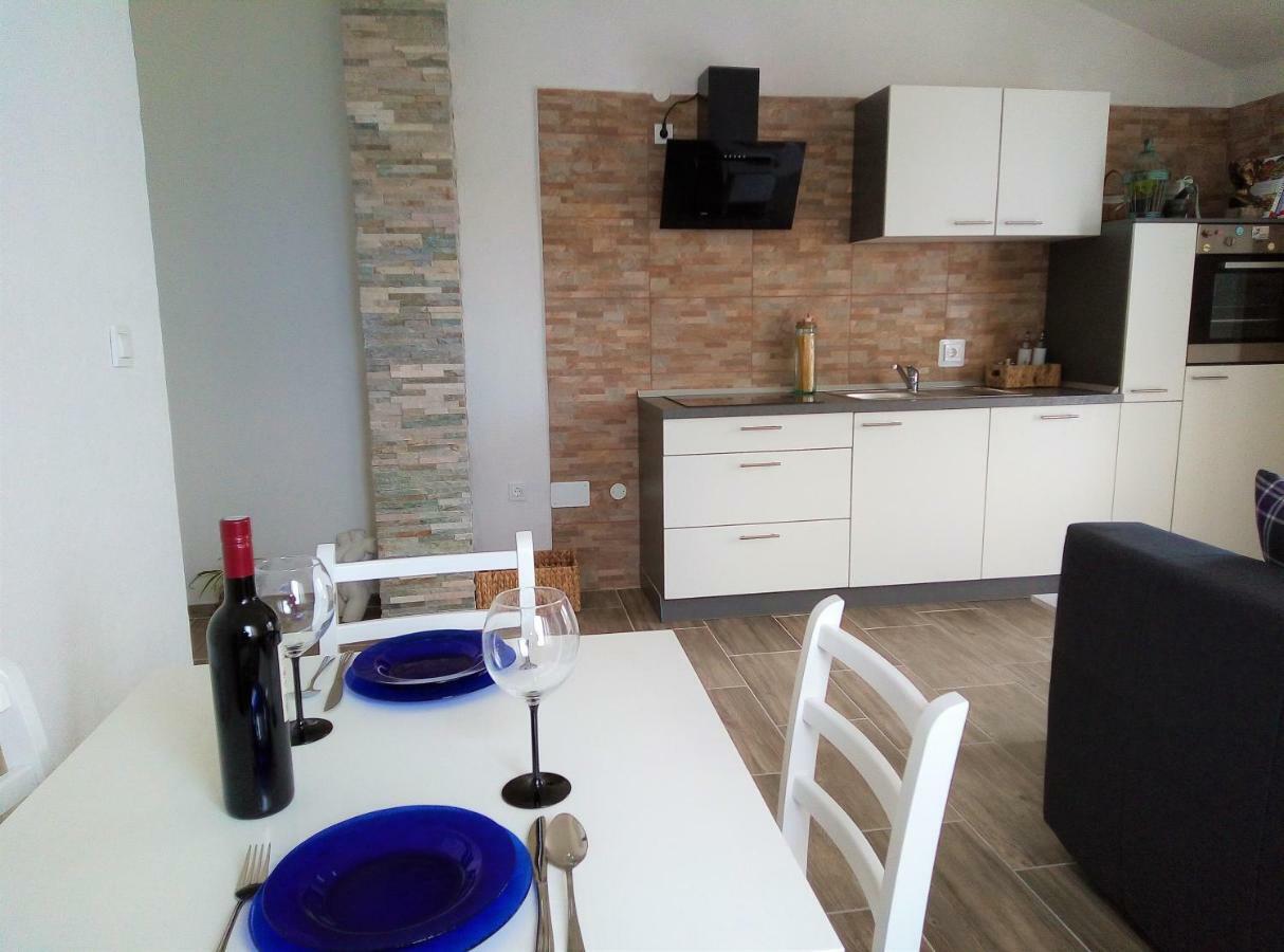 Apartments Kurelja Lastovo Eksteriør billede