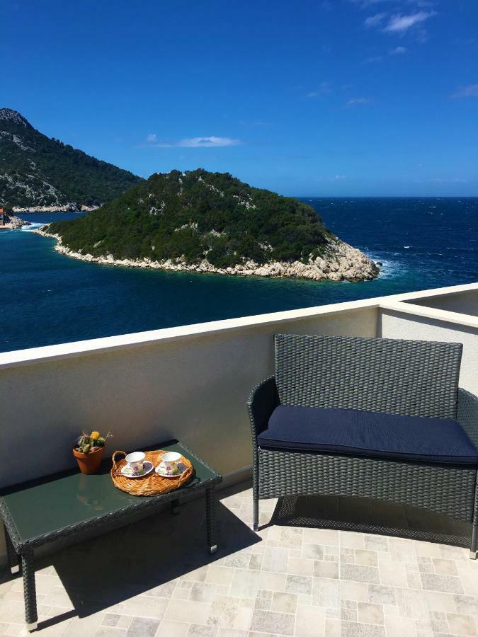 Apartments Kurelja Lastovo Eksteriør billede