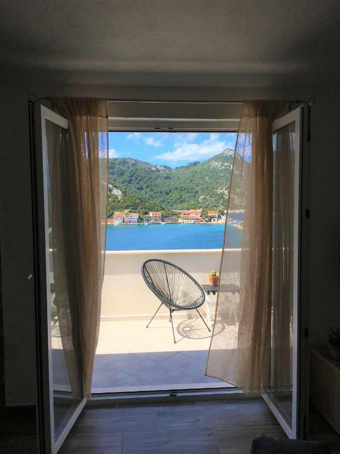 Apartments Kurelja Lastovo Eksteriør billede