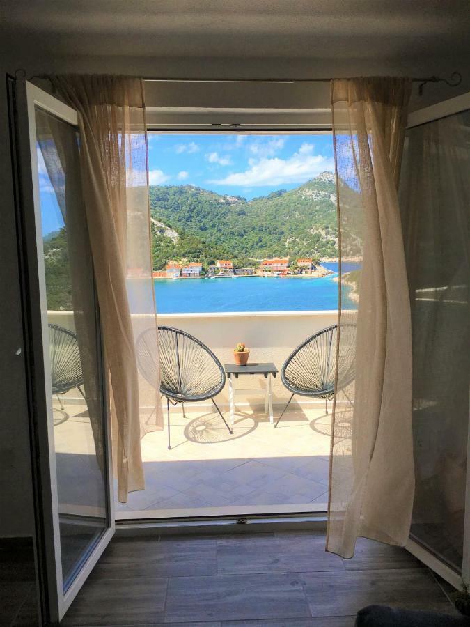 Apartments Kurelja Lastovo Eksteriør billede